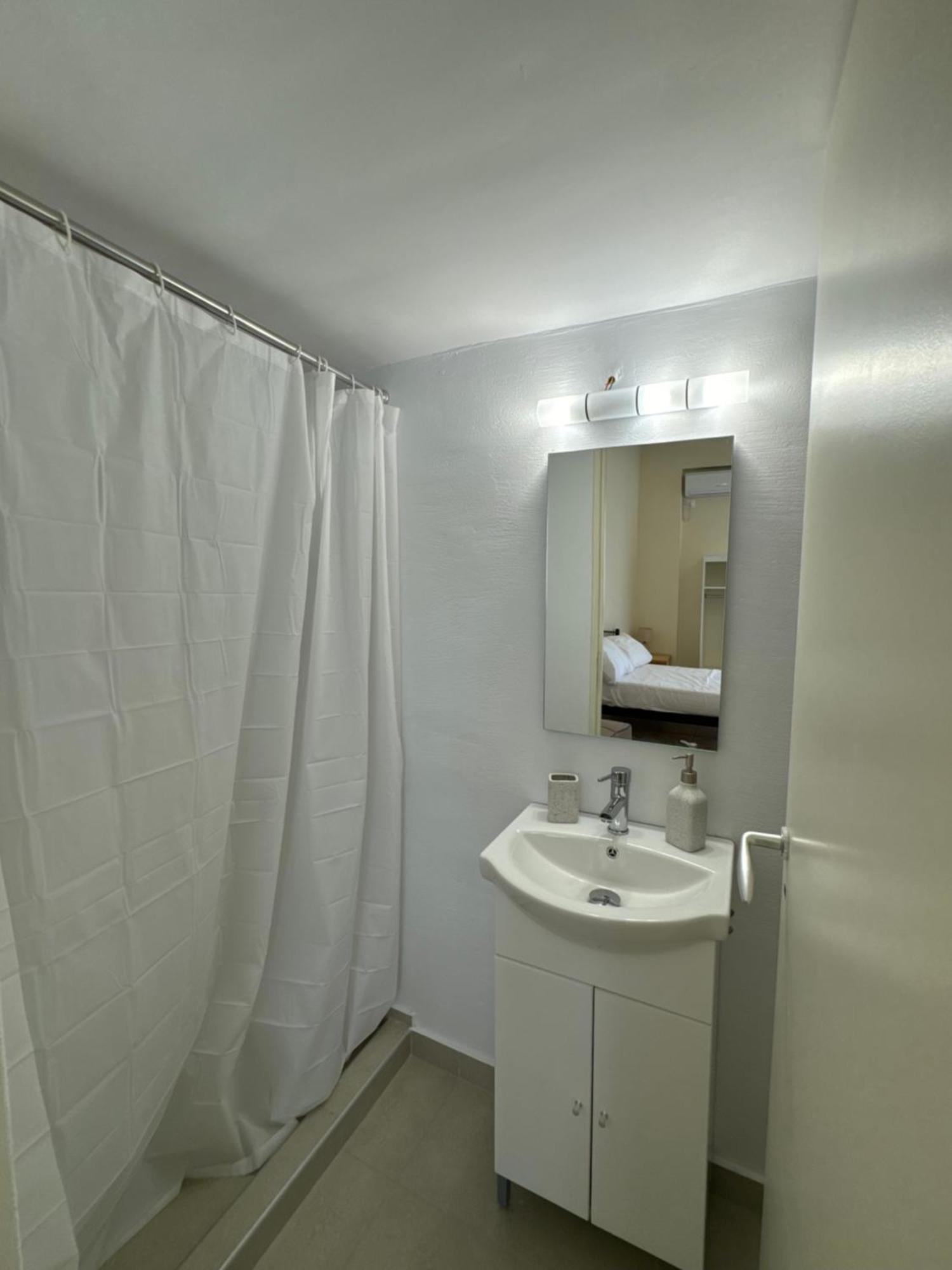 Airpoint Apartments Αρτέμιδα Εξωτερικό φωτογραφία